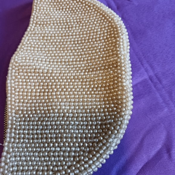 Faux 1950's beads glass beads accent clutch bag - Picture 6 of 6